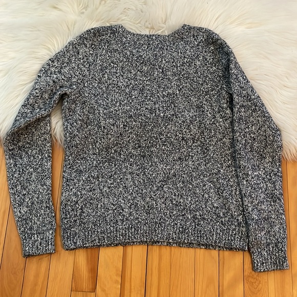 Tommy Hilfiger cable knot long sleeve sweater - Picture 5 of 5